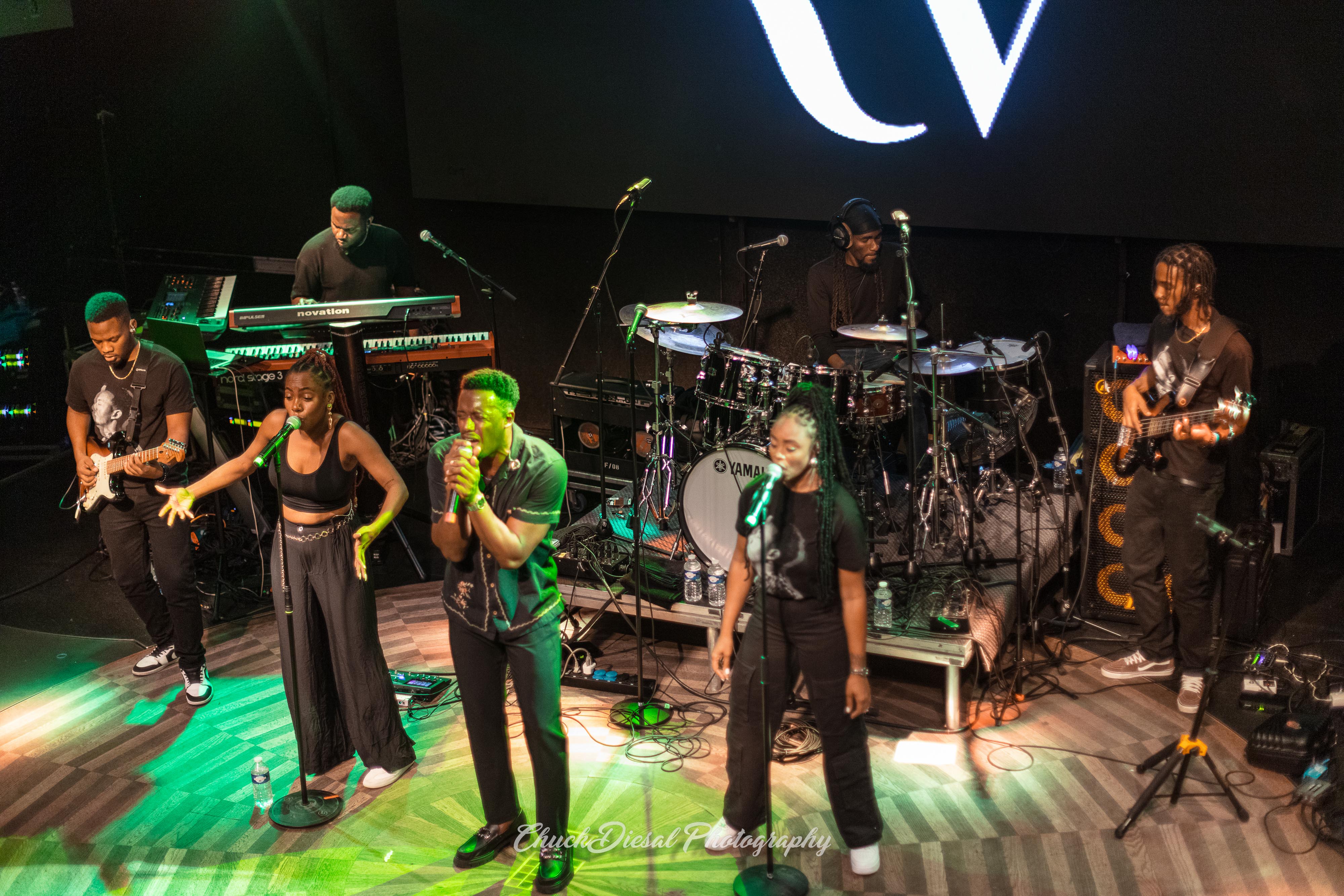 Romain Virgo and Mortimer Deliver Soulful Reggae Vibes to Prague at Lucerna Music Bar